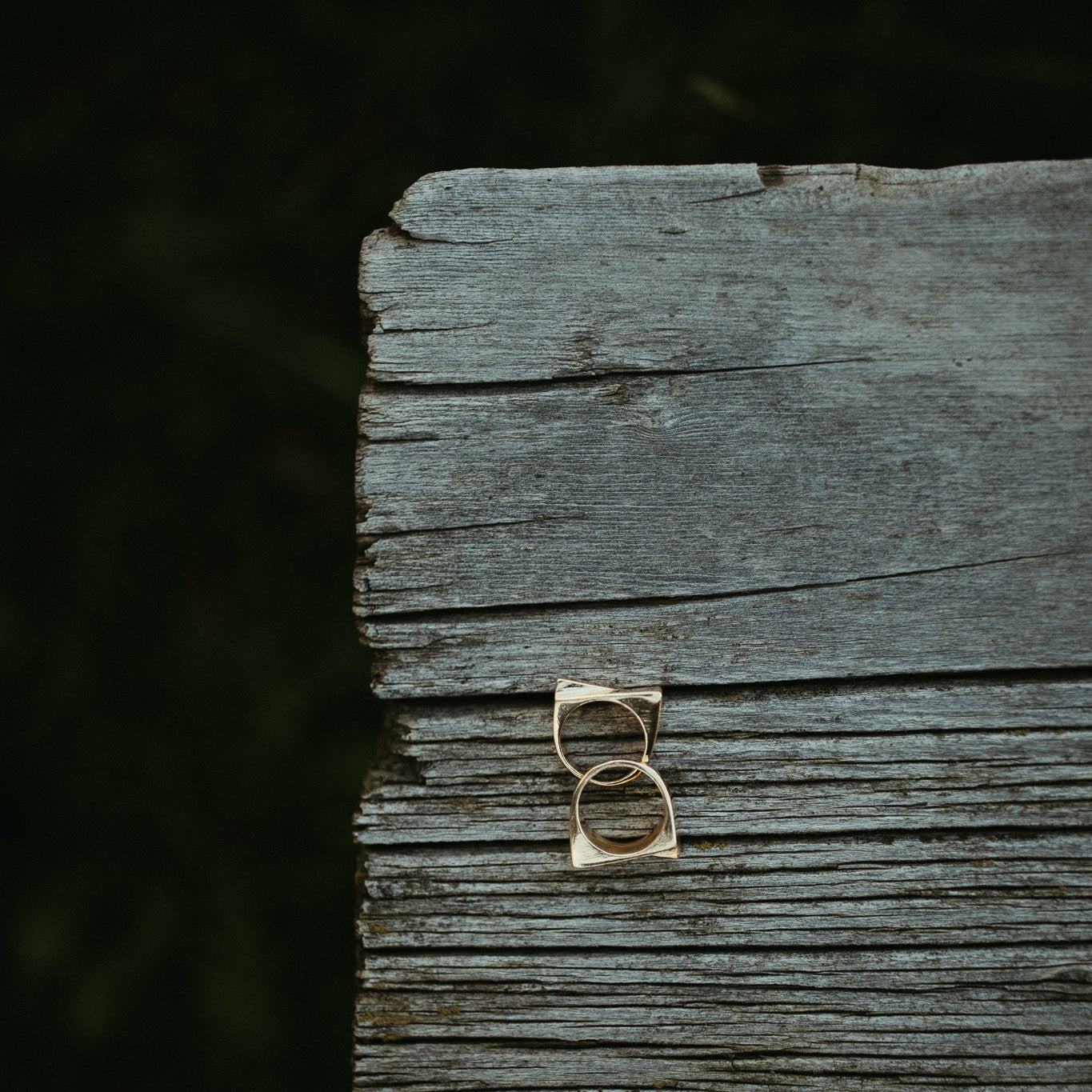 Reverse Triangles Ring