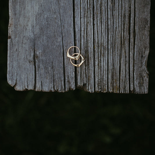 Slanted Bar Ring