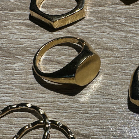 Signet Ring